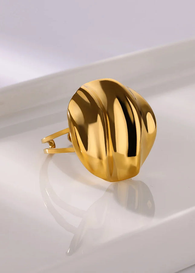 Lilli Ring
