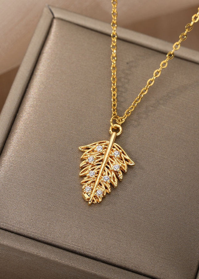 Lipton Pendant Necklace | Gold Leaf Zirconia Stone Chain - Gold - Necklaces