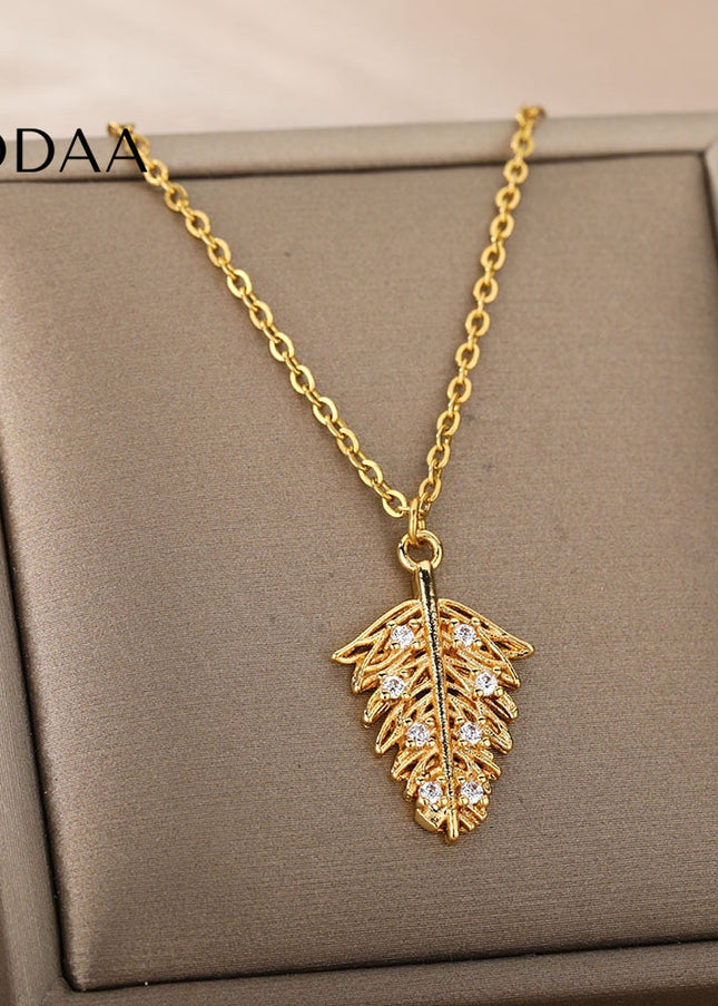 Lipton Pendant Necklace | Gold Leaf Zirconia Stone Chain - Necklaces