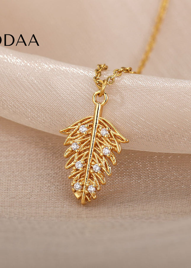 Lipton Pendant Necklace | Gold Leaf Zirconia Stone Chain - Necklaces