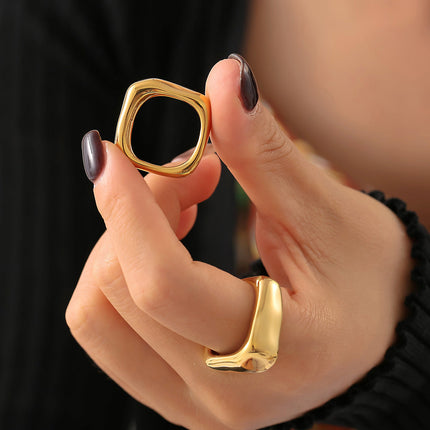 Lovable Ring