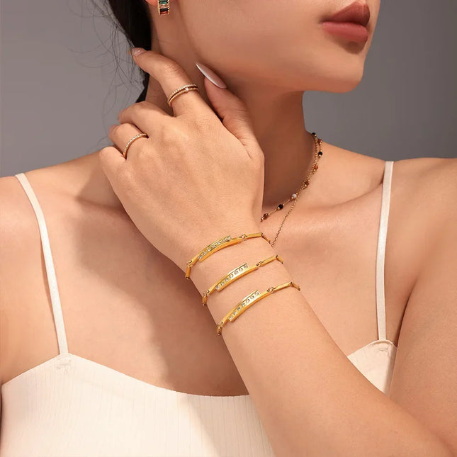 Mystery European and American simple stick chain sticky diamond bracelet stainless steel plated 18K real gold light luxury temperament hand jewelry spot batch