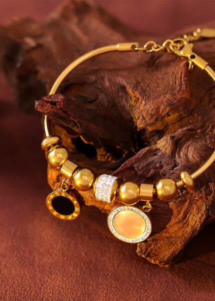 French simplicity and cold style, elegant personality, white shell jewelry, geometric diamond set rings, design sense titanium steel gold-plated bracelet