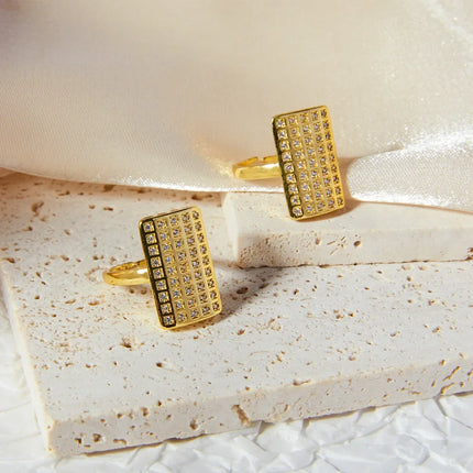 Exaggerated personality, hip-hop style, niche, unique ring, geometric wide version, full of diamonds, design, copper gold-plated open ring