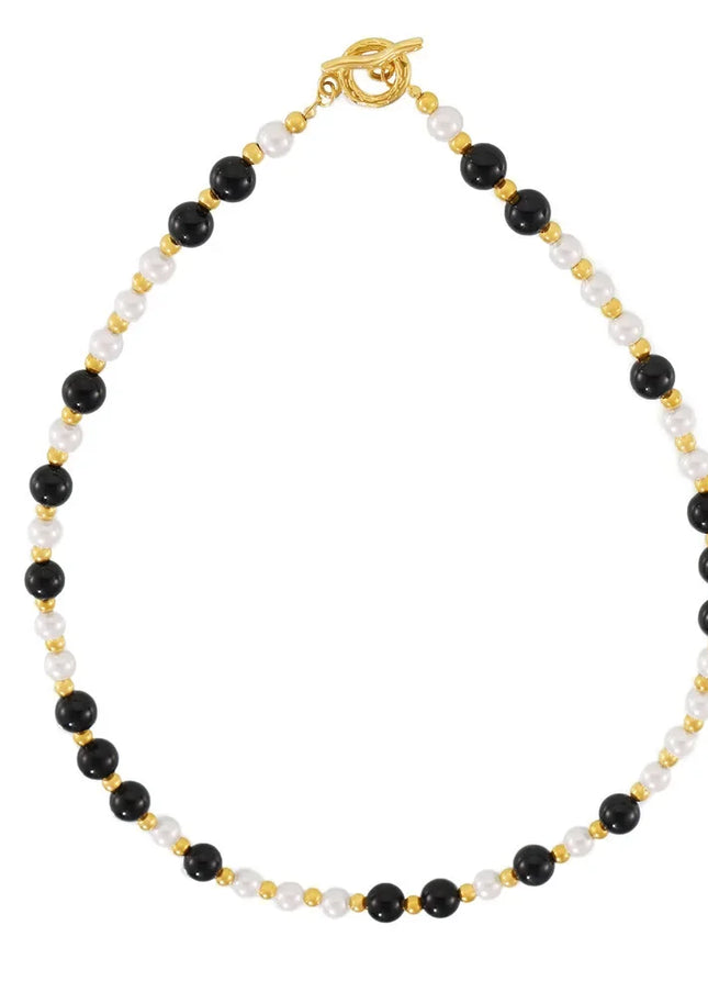 Cross-border light luxury style: black agate, white shell, beaded necklace, clavicle chain, fashionable and versatile temperament, titanium steel OT buckle necklace