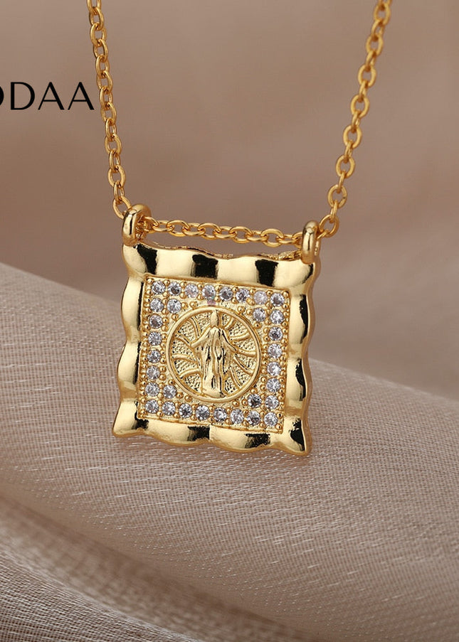 Mariere Pendant Necklace | Gold Zirconia Square Chain - Gold - Necklaces