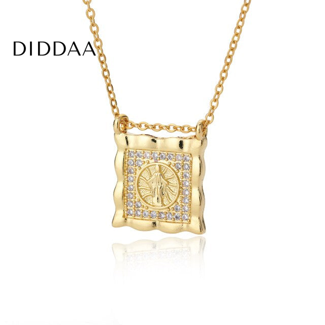 Mariere Pendant Necklace | Gold Zirconia Square Chain - Gold - Necklaces