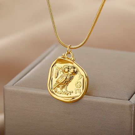 Mauvais Pendant Necklace | Gold Bird Chain - Gold - Necklaces