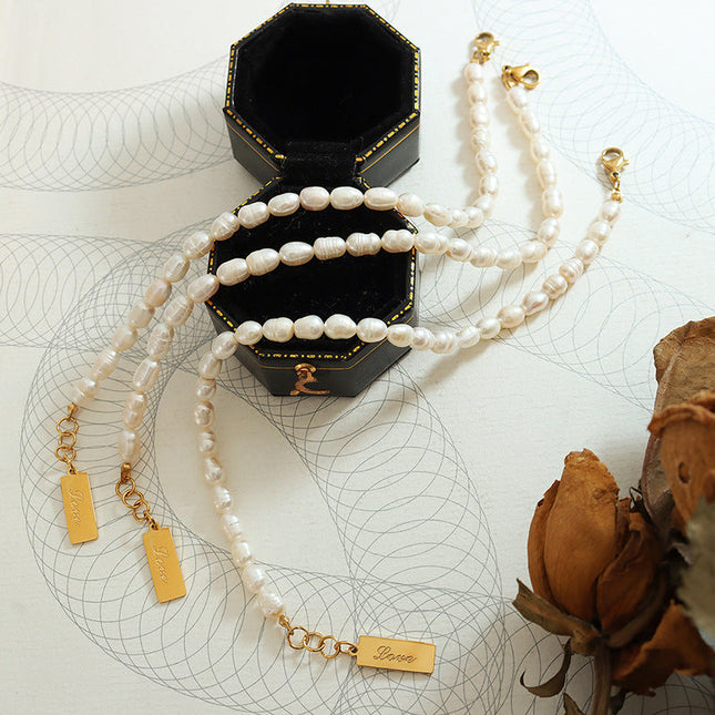 French ins titanium steel plated 18K gold English letter square pendant antique temperament freshwater pearl bracelet bracelet