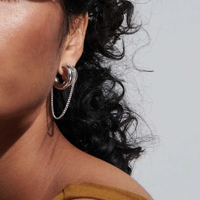 Jieding European and American stainless steel double c tassel earrings earrings design sense niche earrings 18k gold titanium steel jewelry cross-border