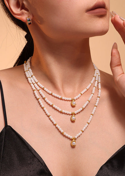 Mystery Li light luxury Shi Jia shell beads beaded handmade necklace female titanium steel plated 18k gold sweet clavicle chain spot wholesale