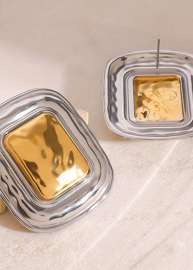 Jieding European and American stainless steel square geometric earrings have a sense of luxury, niche autumn and winter exaggerated earrings, titanium steel jewelry cross-border