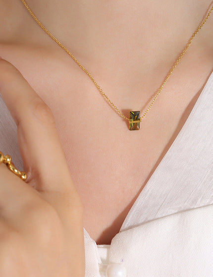 Muffin Necklace
