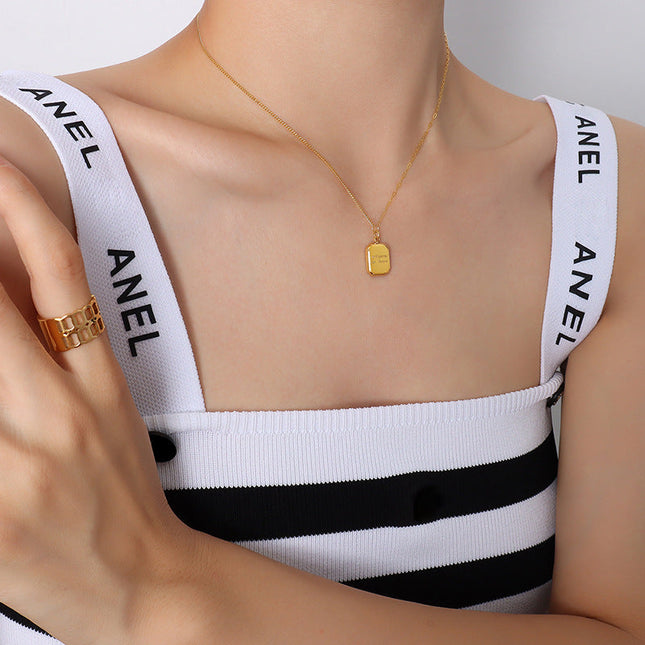 Nada Necklace