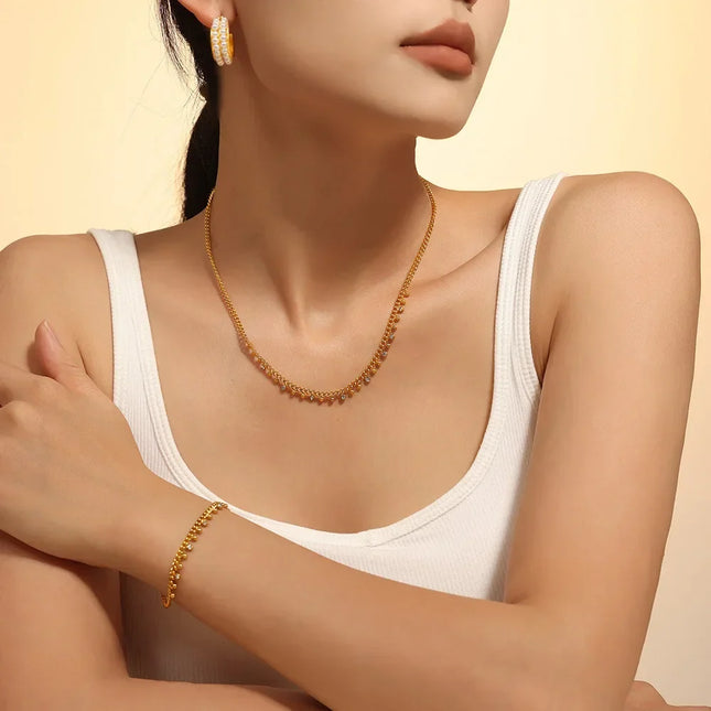 Nicole Necklace
