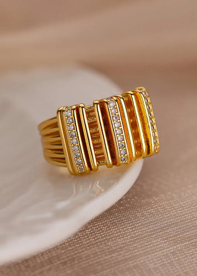 Nouhli Ring