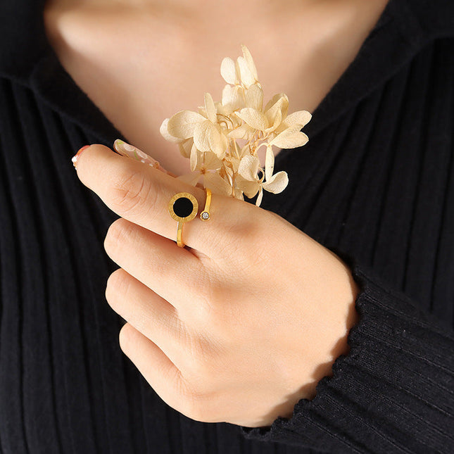 Novara Ring