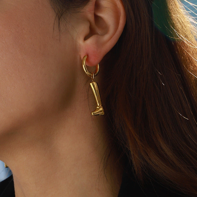 Jieding European and American titanium steel earrings do not fade, light luxury high-end earrings, 18k gold stainless steel earrings, cross-border jewelry