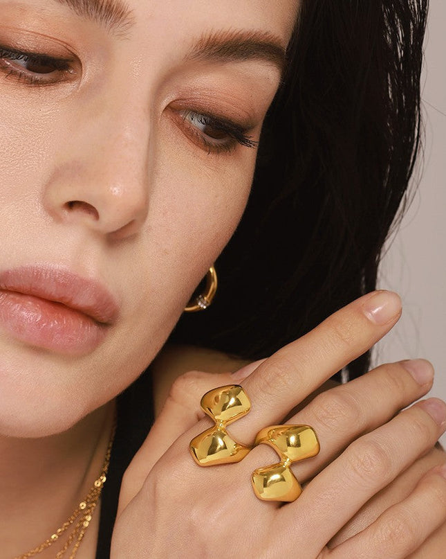 Peak Ring