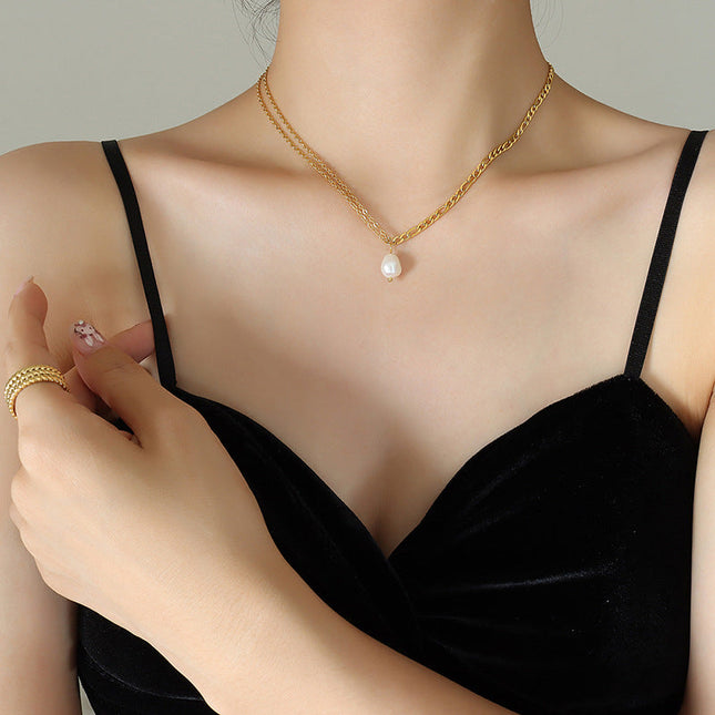 Perto Necklace