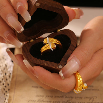 European and American INS light luxury creative stone texture inlaid rhinestone ring, titanium steel plated 18k real gold geometric open ring