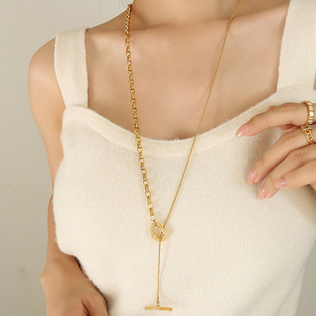 Pino Necklace