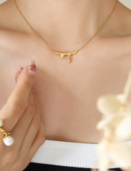 Plum Necklace