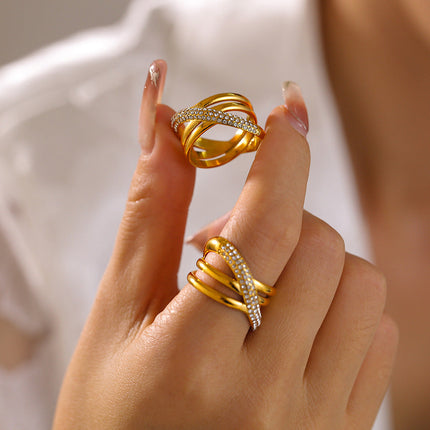 Pommy Ring