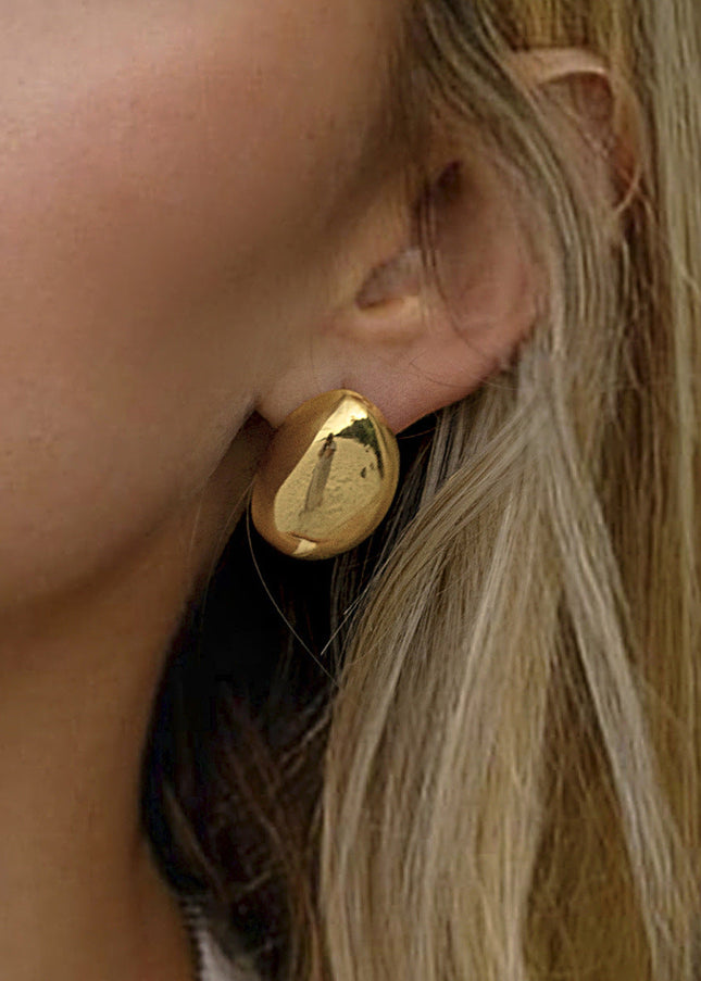 Jieding European and American stainless steel circle stud earrings luxury ins earrings 18k gold-plated titanium steel earrings cross-border jewelry