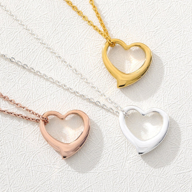 Warmly Pendant Necklace | Gold Heart Chain - Necklaces