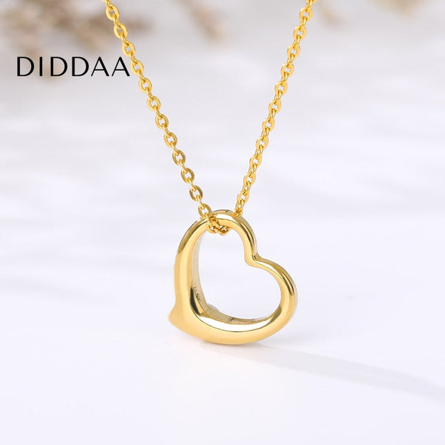 Warmly Pendant Necklace | Gold Heart Chain - Gold - Necklaces