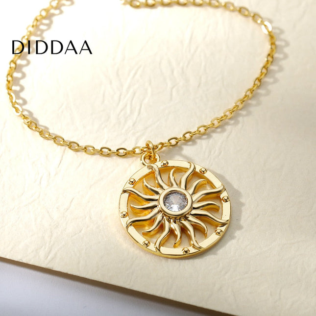 Nombre Pendant Necklace | Gold Shimmering Sun Zirconia Chain - Necklaces