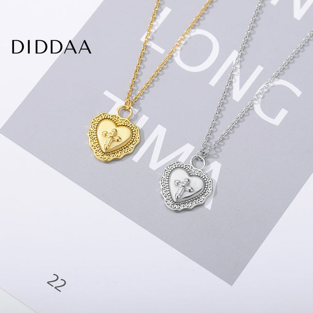 Lumiere Pendant Necklace | Gold Cross Heart Chain - Silver - Necklaces