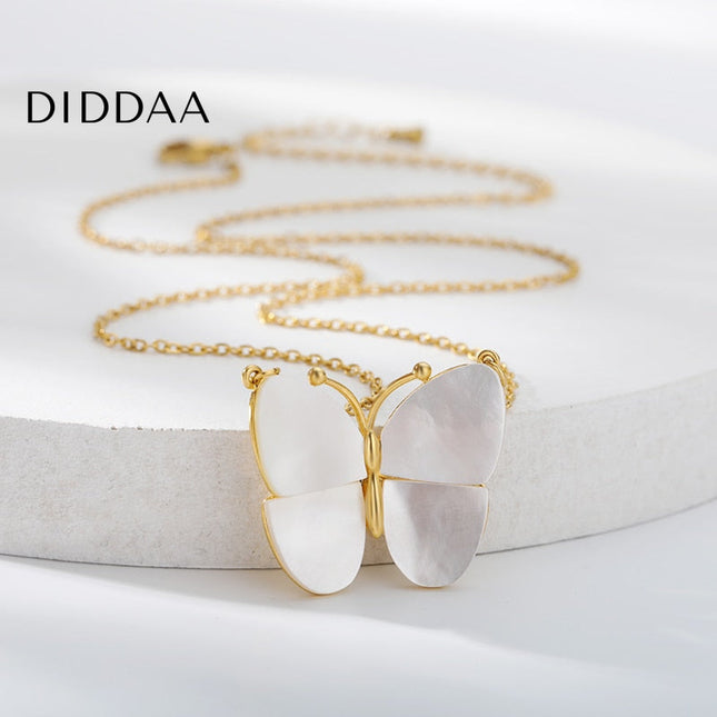 Jubille Pendant Necklace | Gold Pearl White Butterfly Chain - Necklaces