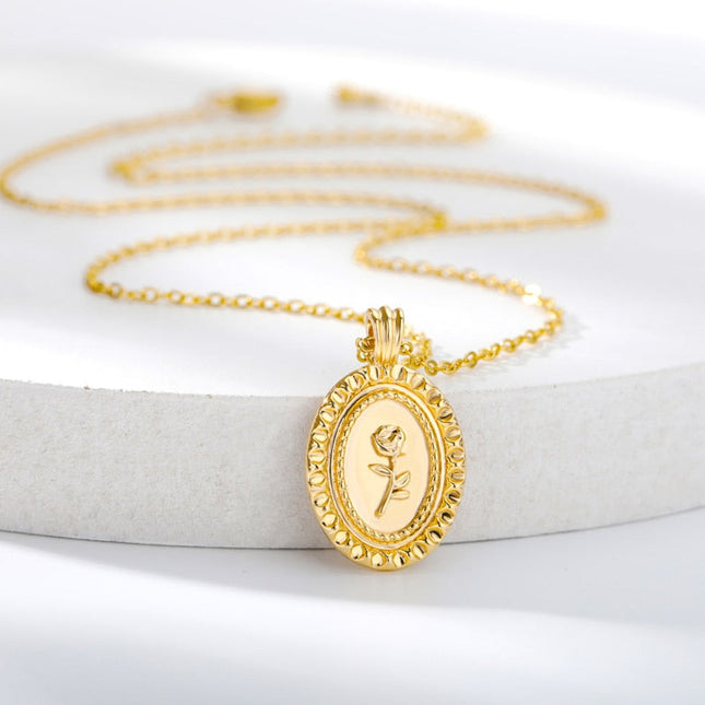 Laisse Pendant Necklace | Gold Rose Flower Chain - Gold - Necklaces