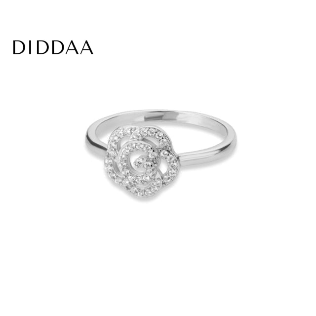 Noir Ring | Gold Flower Rose Cocktail Ring - 7 / Silver - Rings