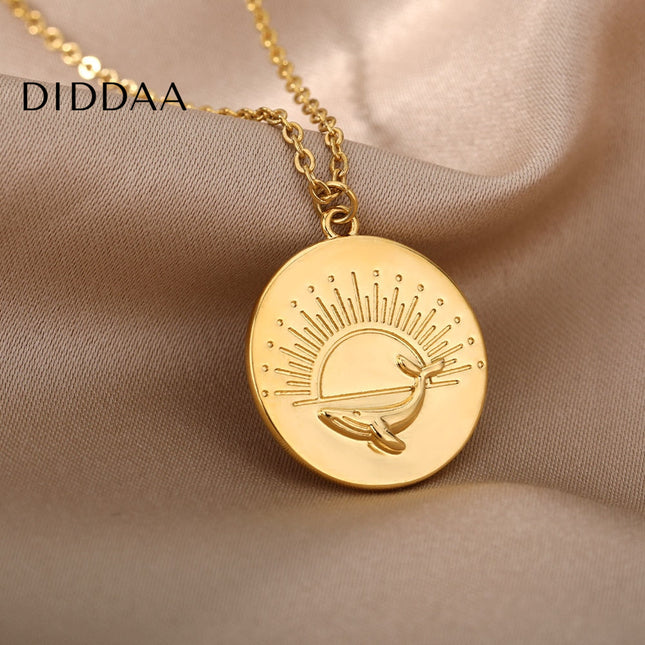 Valorent Pendant Necklace | Large Gold Sun Chain - Necklaces