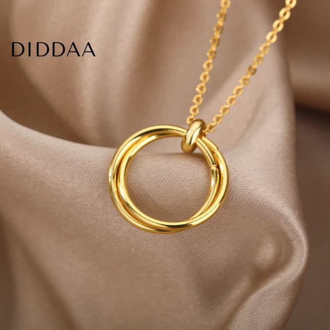Deuce Pendant Necklace | Gold Double Ring Chain - Gold - Necklaces