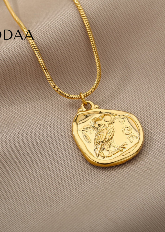 Mauvais Pendant Necklace | Gold Bird Chain - Gold - Necklaces