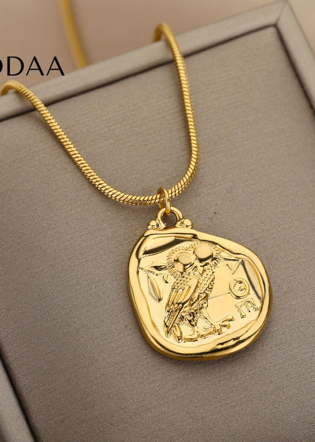 Mauvais Pendant Necklace | Gold Bird Chain - Gold - Necklaces