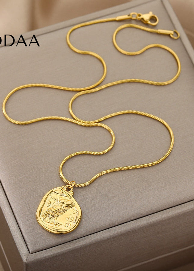 Mauvais Pendant Necklace | Gold Bird Chain - Gold - Necklaces