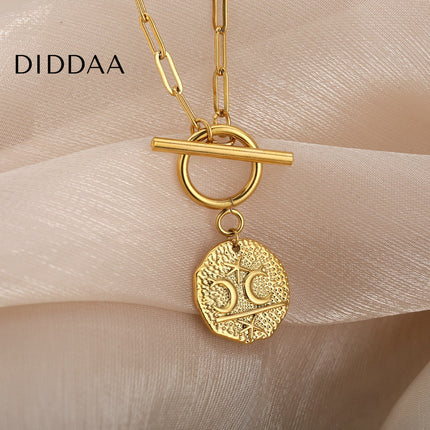 Parle Necklace | Gold Moon & Stars Chain - Necklaces