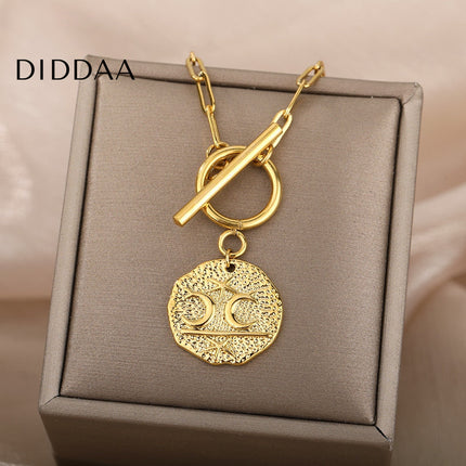 Parle Necklace | Gold Moon & Stars Chain - Necklaces