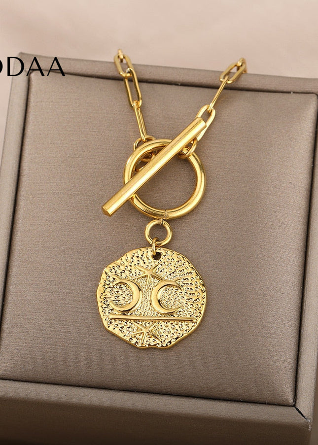 Parle Necklace | Gold Moon & Stars Chain - Necklaces