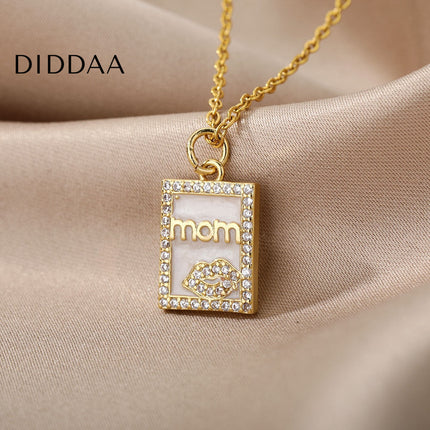Garde Pendant Necklace | Gold Mom Zirconia Square Chain - Gold - Necklaces
