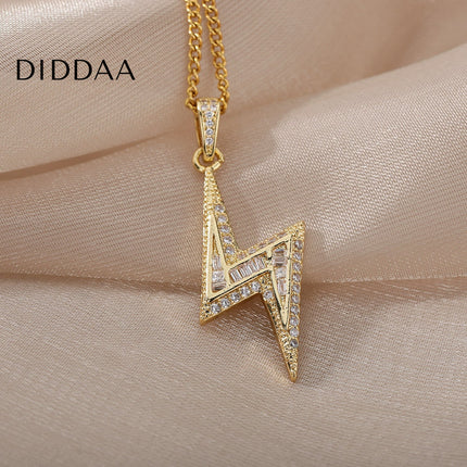Noire Pendant Necklace | Gold Zirconia Lightning Bolt Chain - Gold - Necklaces