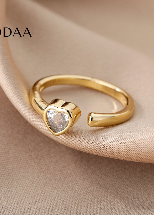 Doppler Ring | Gold Red Heard Cocktail Ring - Adjustable / White - Rings