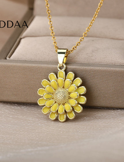 Heure Pendant Necklace | Gold White Sunflower Chain - Yellow - Necklaces