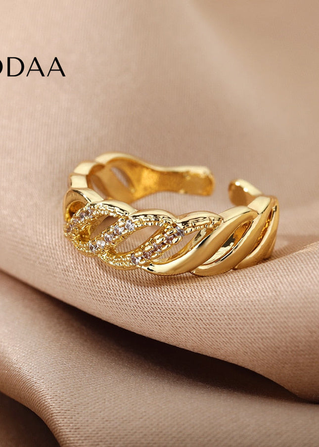 Monclavo Ring | Gold Chain Zirconia Ring - Adjustable - Rings