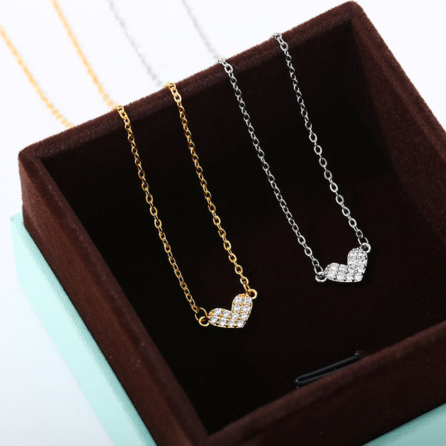 SOUVOIR 14K Gold Plated, Zirconia Necklaces Shakespeare Pendant Necklace | Gold Love Heart Zirconia Chain